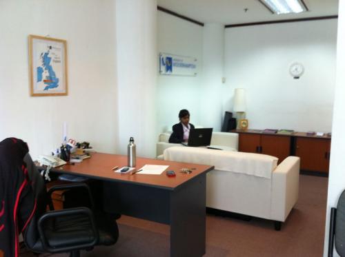 Service office